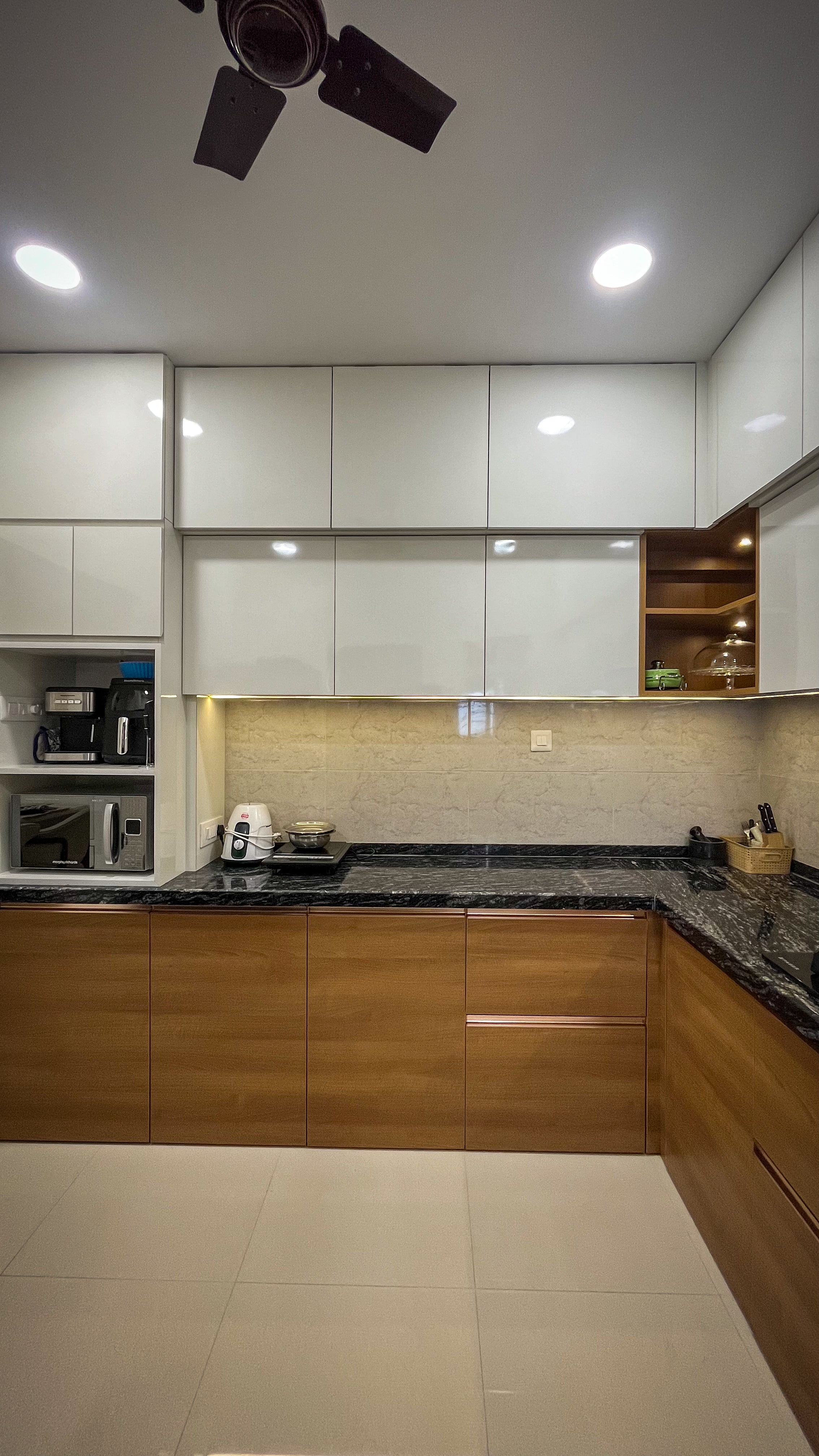 Avadh – A Modern 2 BHK Residence by Mohite &amp; Associates