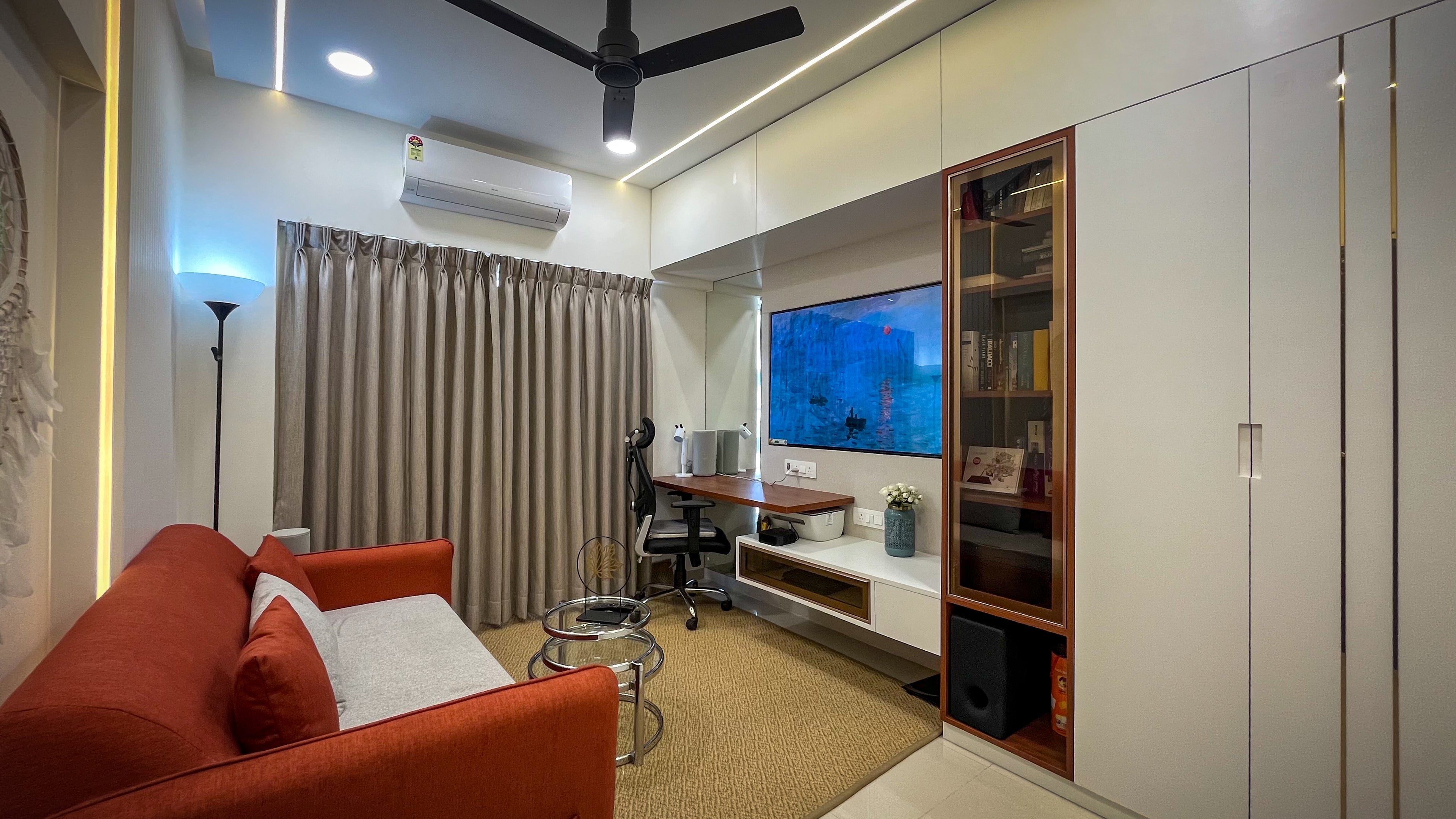 Avadh – A Modern 2 BHK Residence by Mohite &amp; Associates