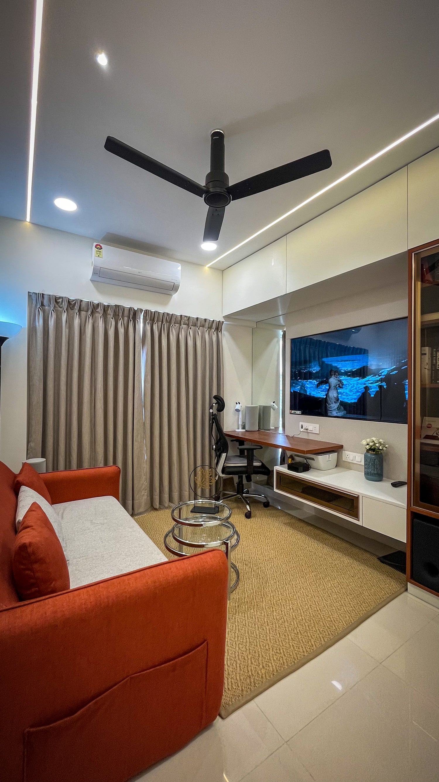 Avadh – A Modern 2 BHK Residence by Mohite &amp; Associates