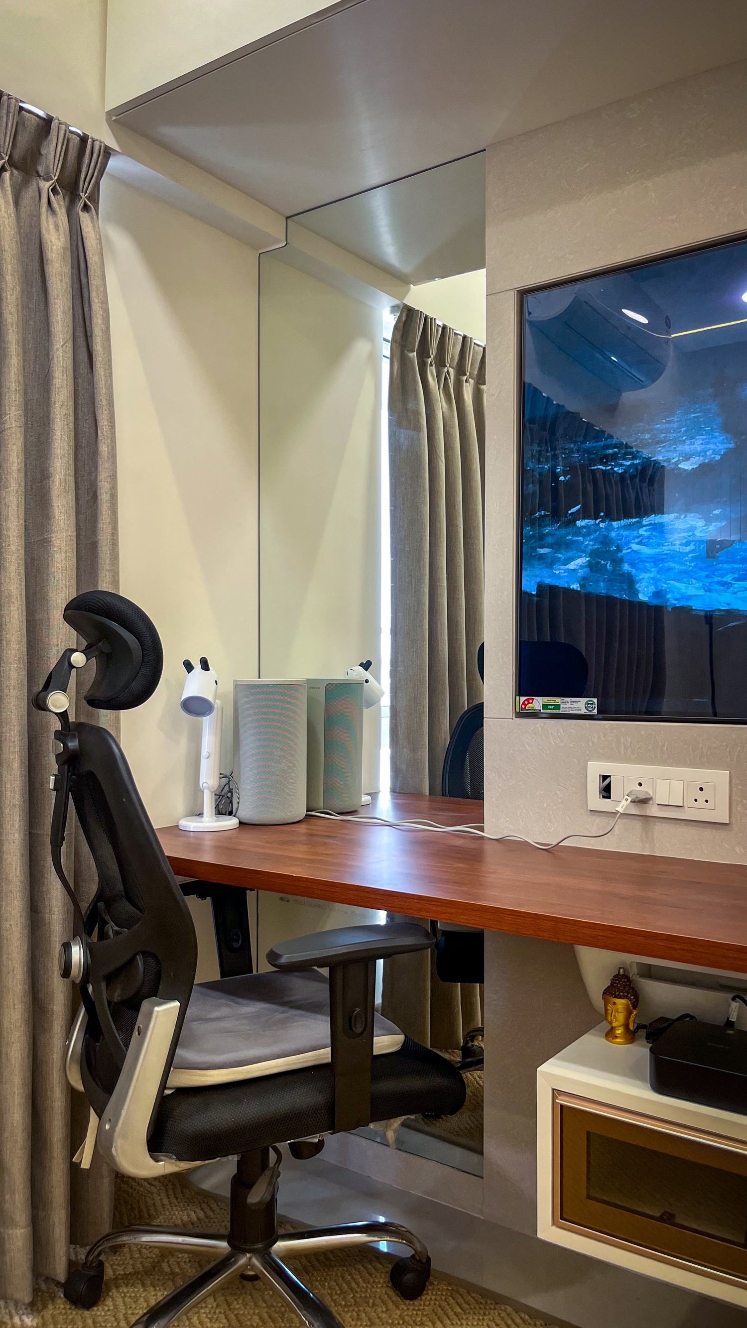 Avadh – A Modern 2 BHK Residence by Mohite &amp; Associates